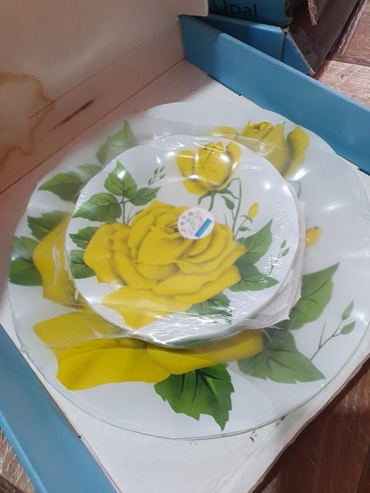 Набор тарелок 25 предметов