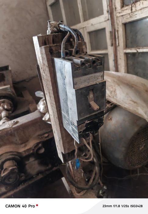 Gʻisht chiqaruvchi stanoq