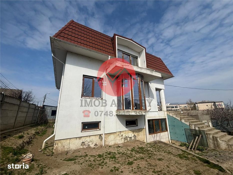 Vila ultracentrala Tulcea, 6 camere, 330 mp utili, teren 719 mp, veder