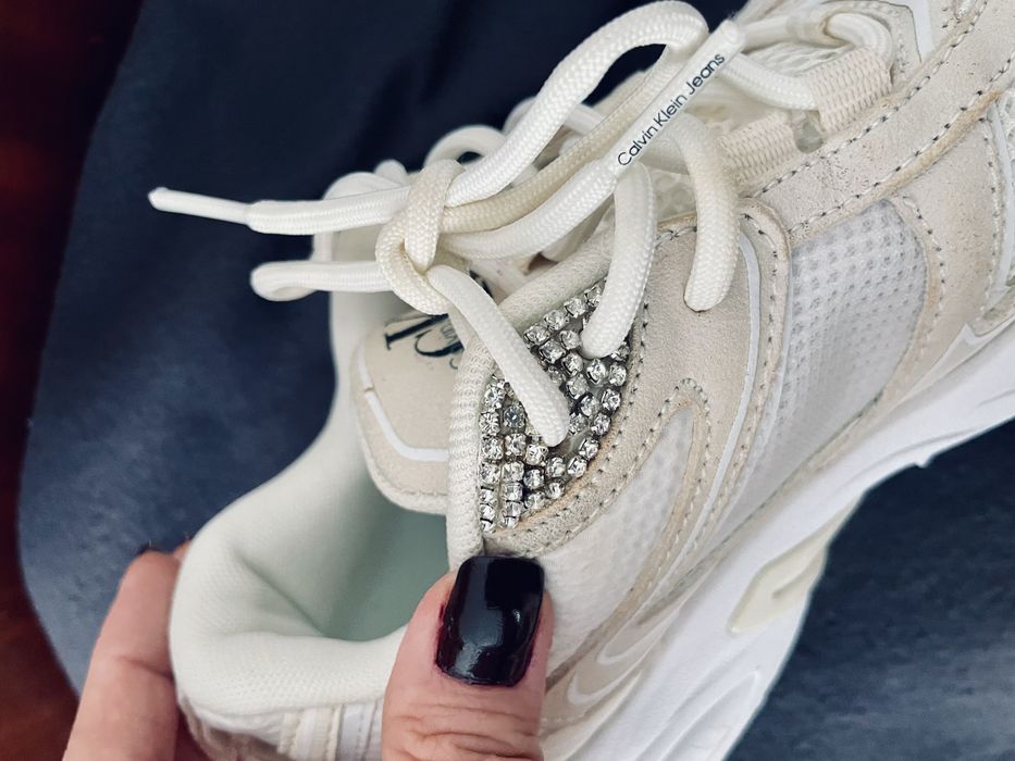 Дамски ретро маратонки Calvin Klein Jeans с камъчета