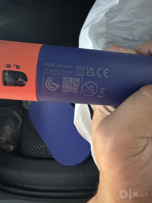 Dyson. Airwap hs 08. В почти новом состоянии.
