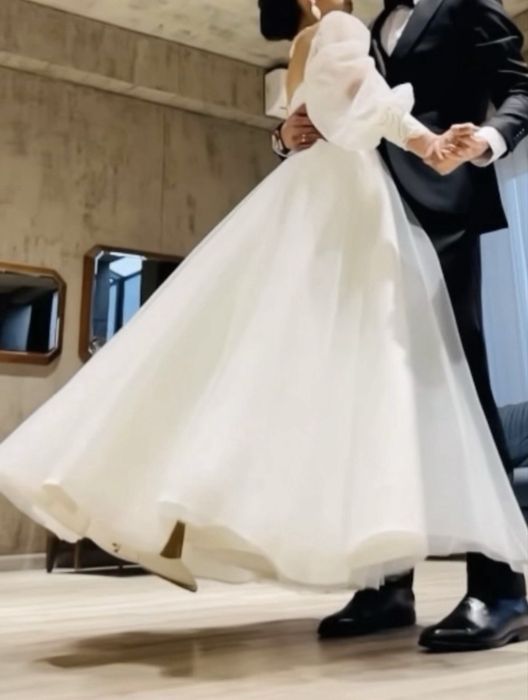 Свадебное платье в отличном состоянии