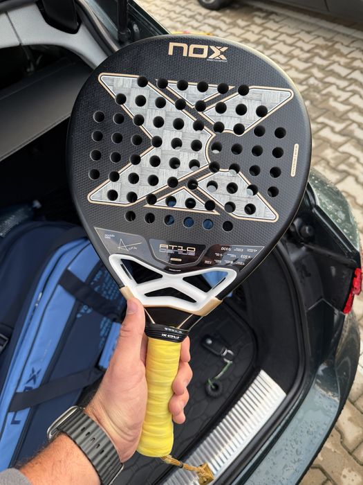 Vand Racheta Padel NOX AT10 GENIUS 18K ALUM PADEL