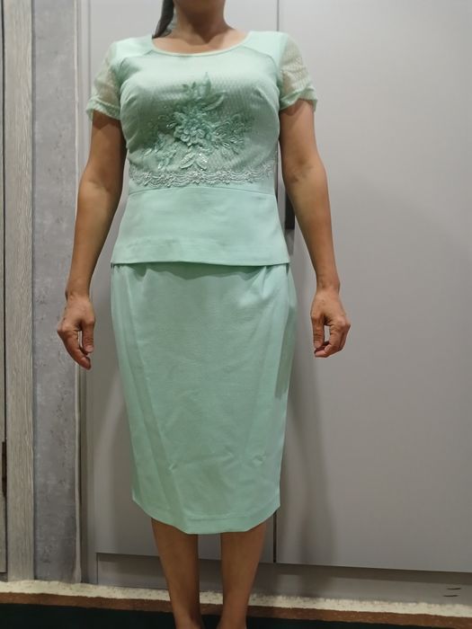 Б/у  тройка продаётся почти как новый