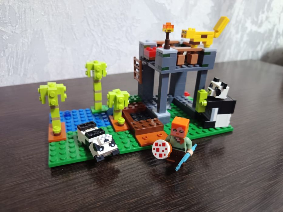 Конструктор Лего Майнкрафт