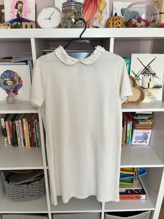 Рокля с перли HM