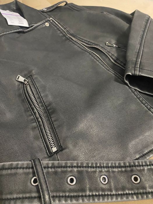 Jachetă din piele gri