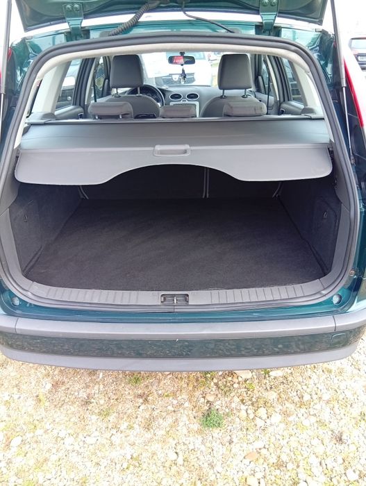 Ford Focus an 2007 benzina !