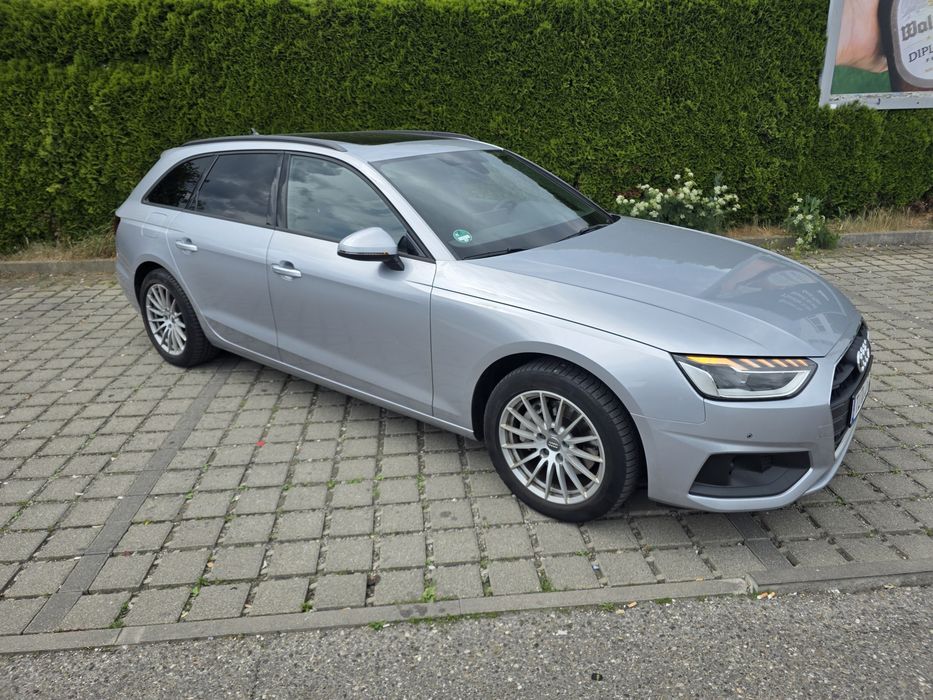 Audi A4 Facelift 2022 | 172.000 km Reali | 204 CP | MATRIX | B&O