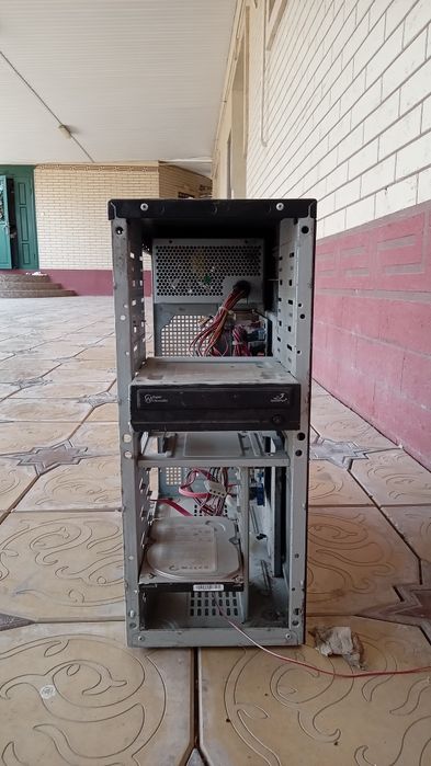 Корпус от компьютера