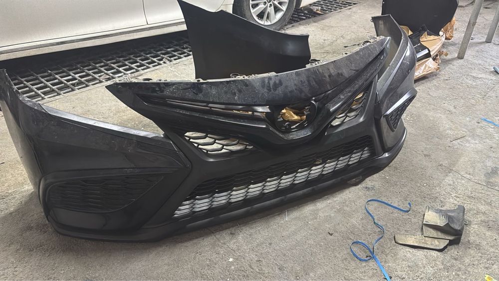 Бампер передний камри 75 Америка