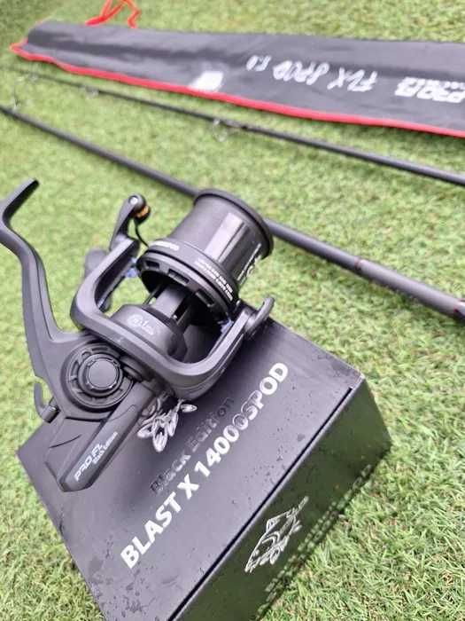 Set Lansete Flx Spod 3.96m 5 Lbs + Mulineta X 14000 Spod