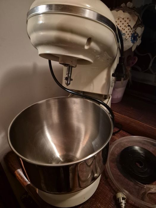 Планетарный миксер