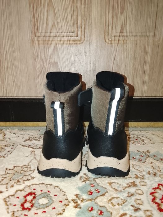 Продам детскую обувь для мальчика