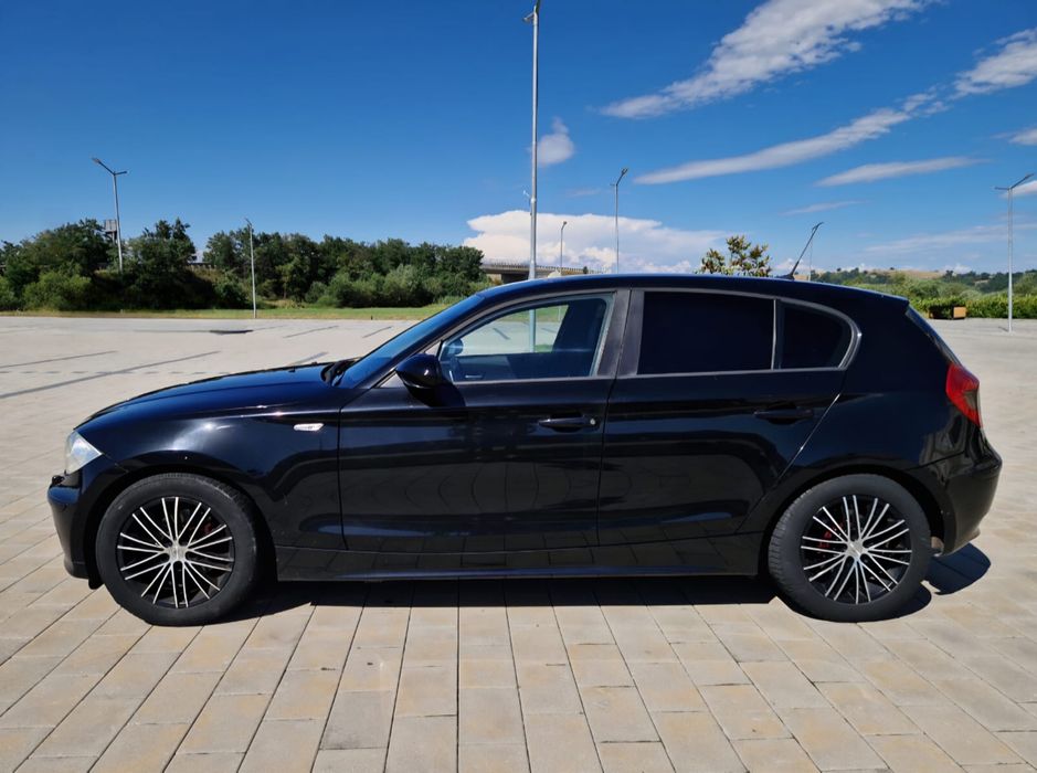 BMW seria 1.    118D.     E87