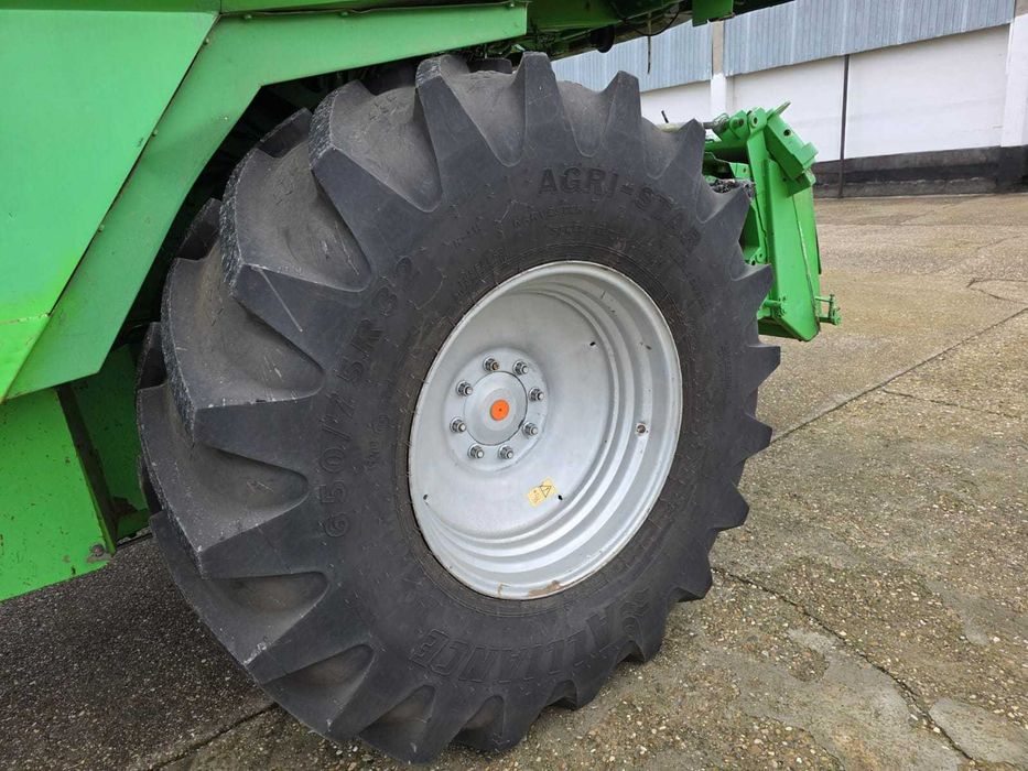 Combina agricola Deutz Fahr