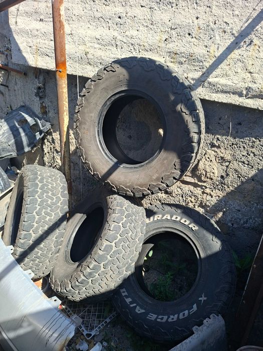 Продам резину 31