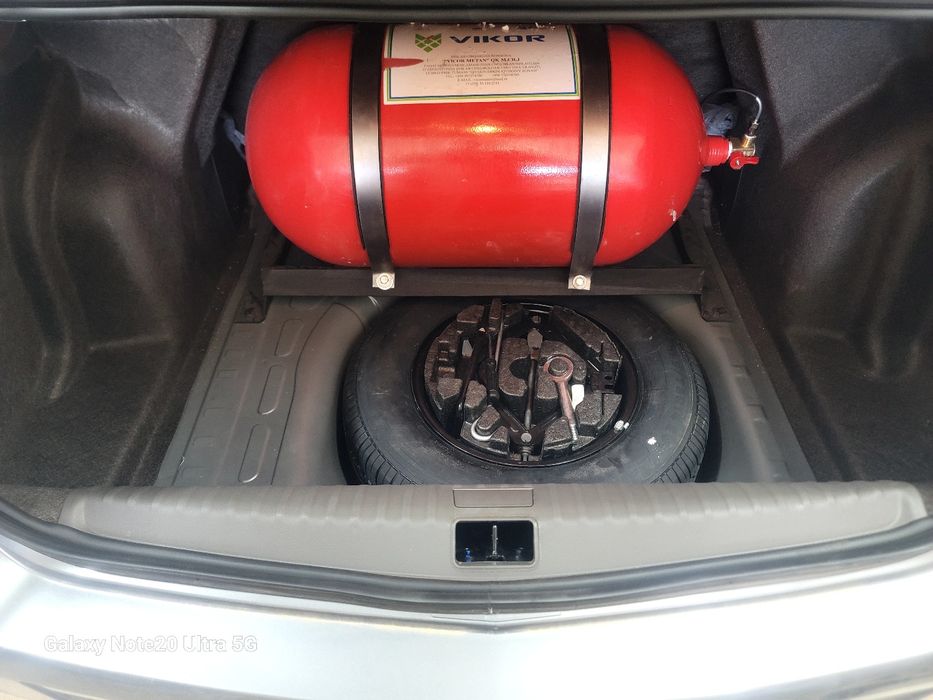 Barcha turdagi moshinalarga Metan va Propan gaz balonlari optim