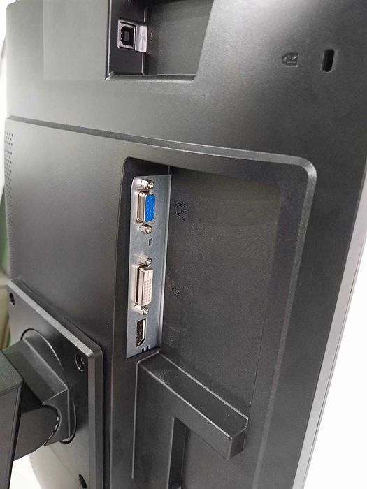 Монитор Iiyama ProLite XB2483HSU-B2DP 24"- DisplayPort, DVI, VGA, USB