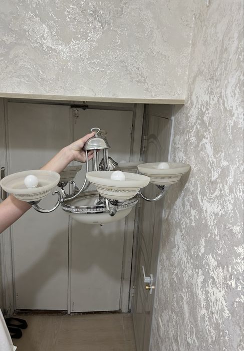 Люстра для Зала и Спальни