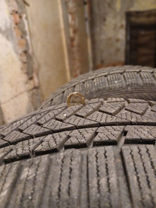 Зимни гуми 225/60 /R17