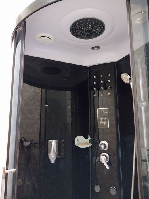 Душевая кабина б/у  продается