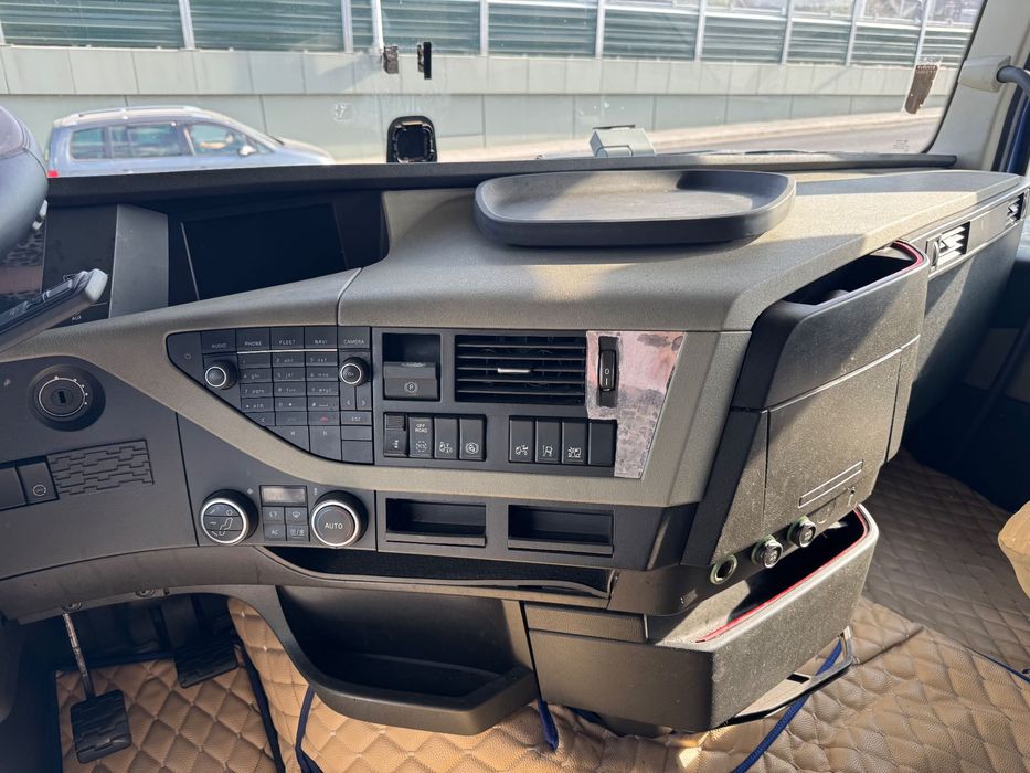 Vând camion Volvo FH500