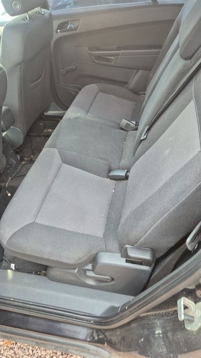 Opel zafira 2008 benzina, automată