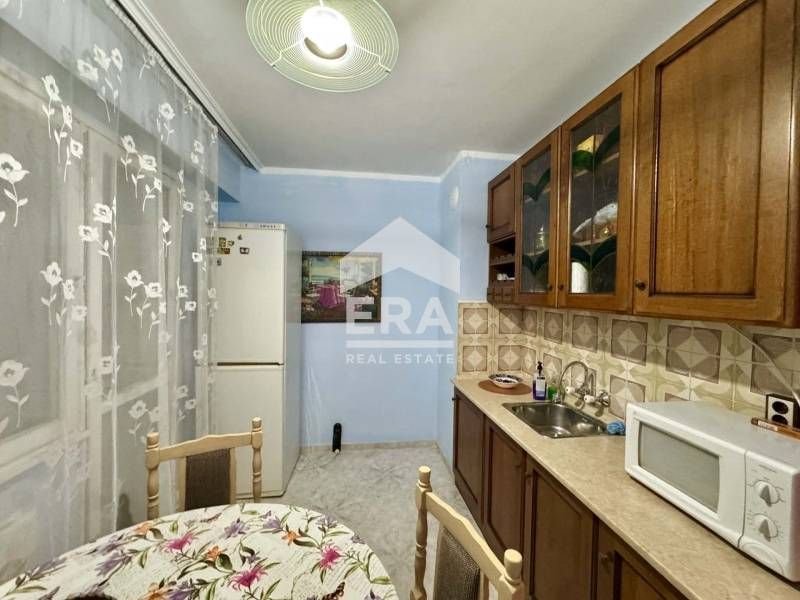Продава се Тристаен апартамент в София, Младост 4 - 88 кв.м за 1304 €/кв.м - Снимка #2
