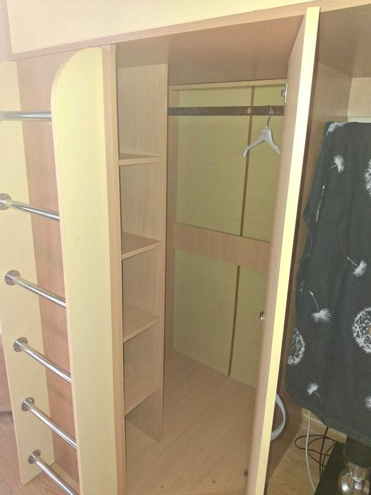 Продам детскую кроватку