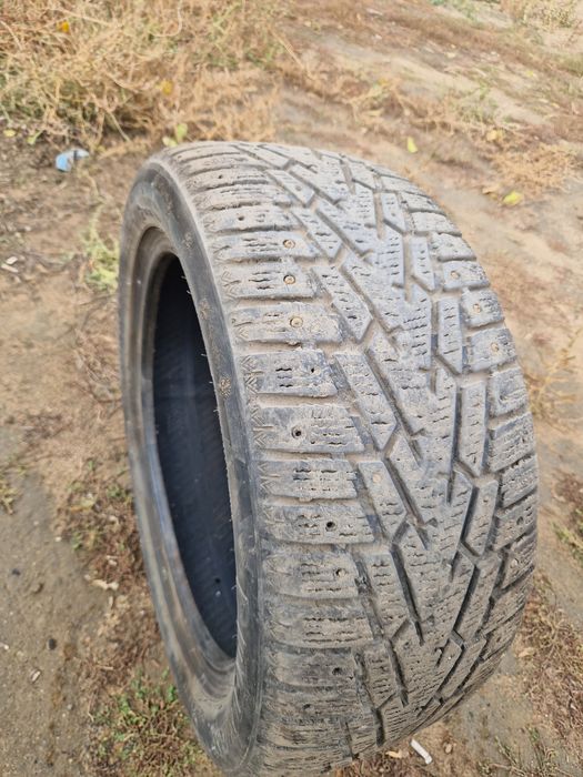 Продам резину 225/50/R17 зима