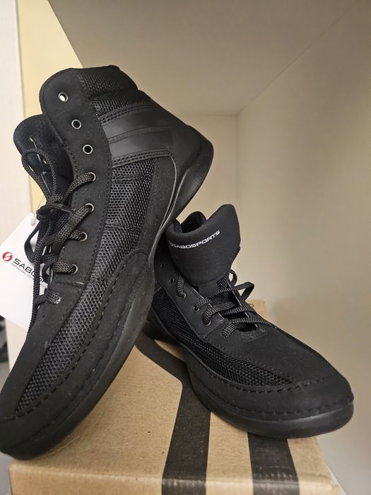 Продается ботинки для становой тяги