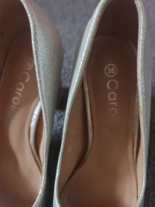 Pantofi marimea  36