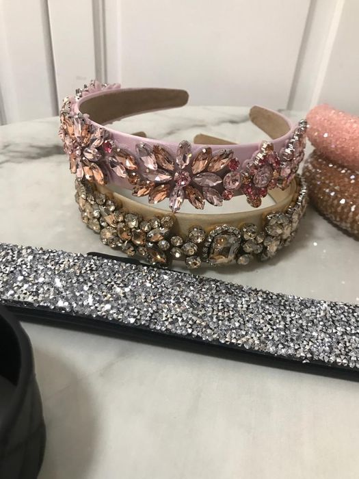 Cordelute și accesorii elegante