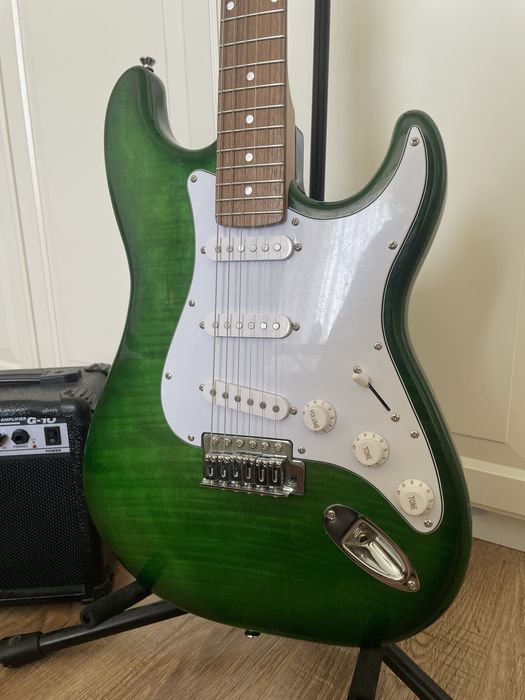 Электрогитара caraya с комбоусилителем гитара