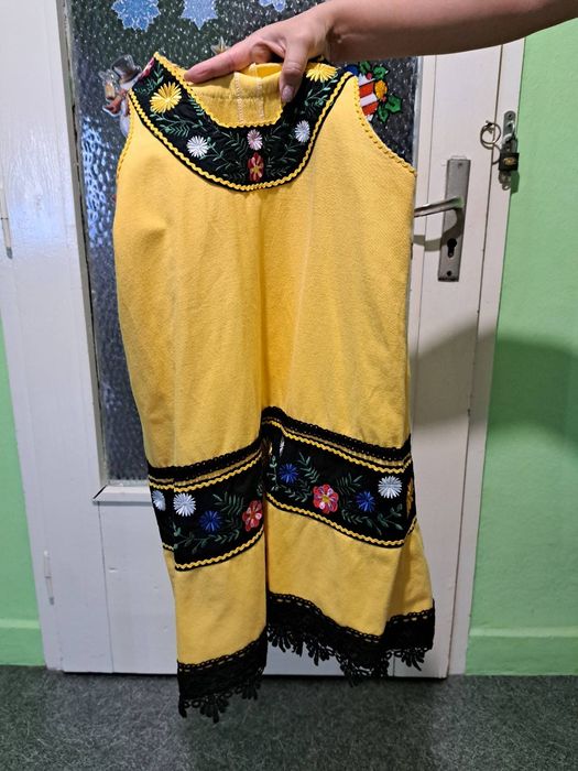 Детска народна носия