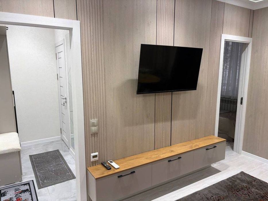 Чиланзар 6 квартал 1-2/1/4 квартира укомплектована