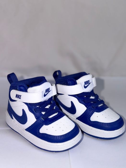 Nike Court Borough Mid 2