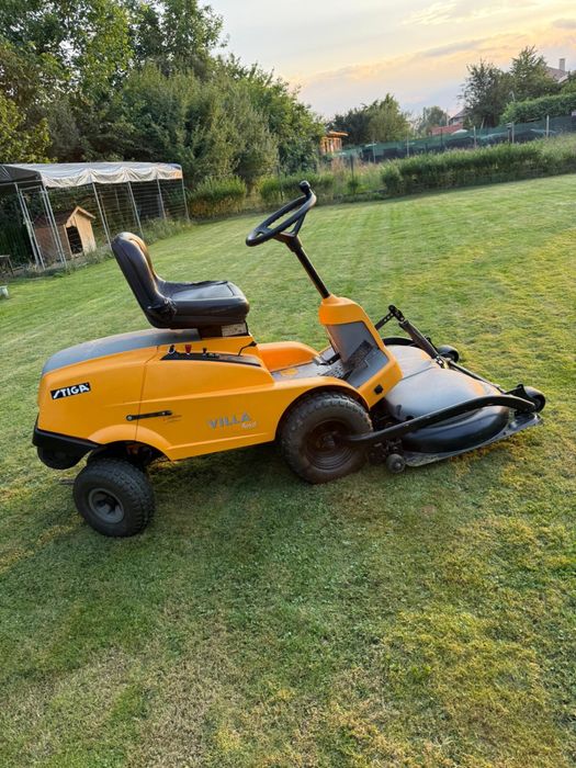 Тракторна косачка Stiga Villa  с подарък Stiga AERO