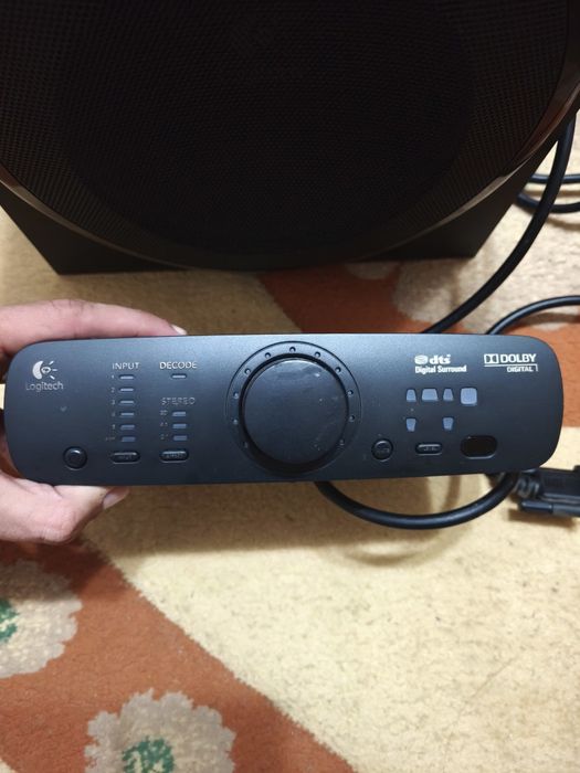 Sistem audio Logitech Z906