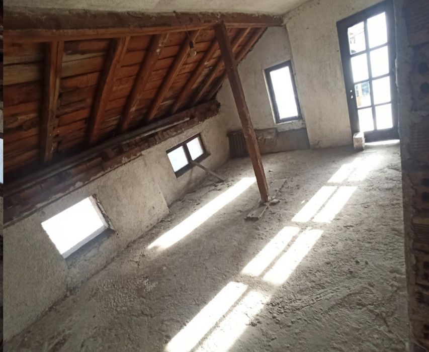 Самостоятелна Къща Велинград