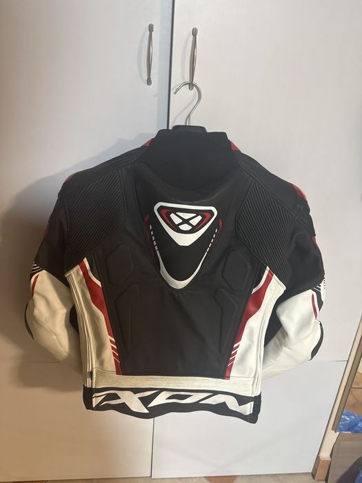 Costum moto 2 piese IXON VORTEX rosu. marimea M