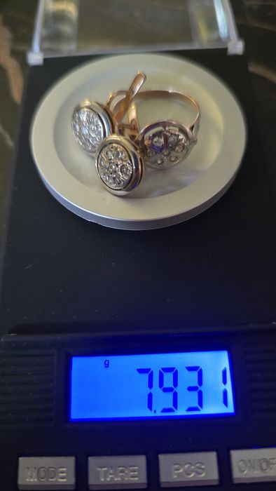 Золотой комплект с бриллиантами "Тарелочка"