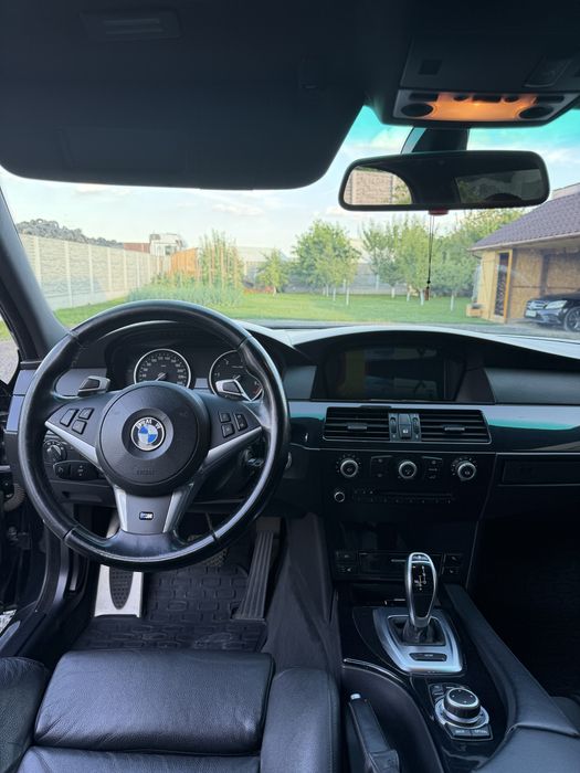 Bmw Seria 5 E60 LCI M-Paket 525d 197 CP - Pretul difera in functie de jantele alese