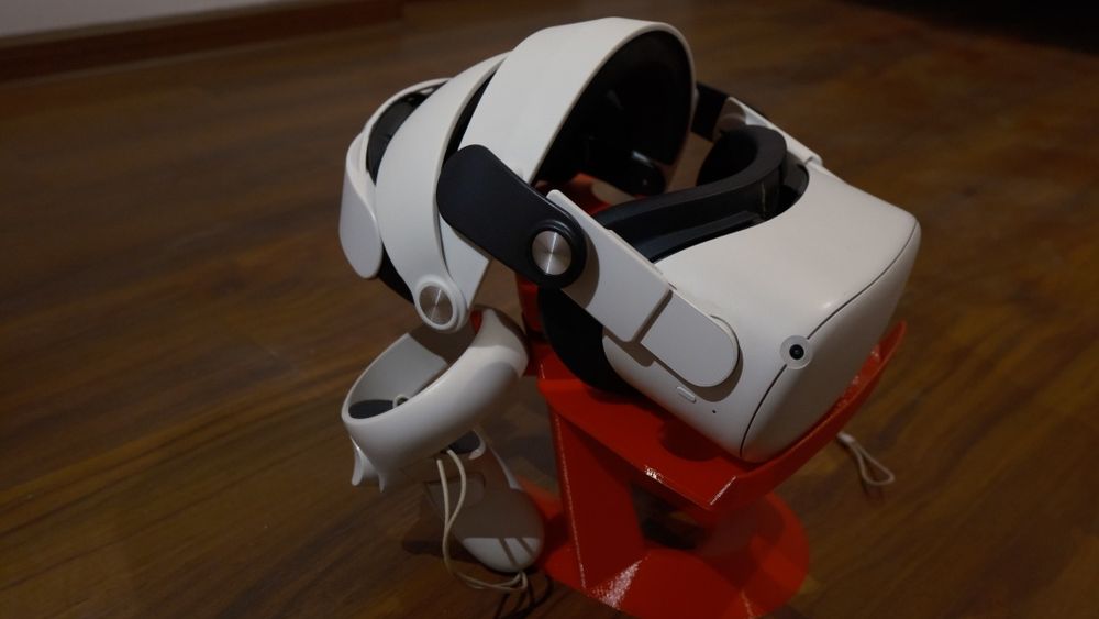 Meta Oculus quest 2 64gb + bobovr M2 + батарейки идеал