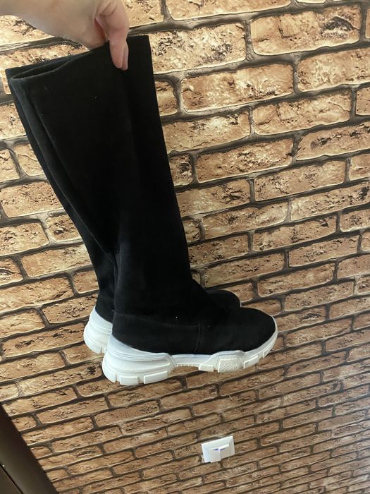 Продам женскую обувь