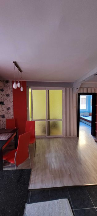 Дава се под наем Четиристаен апартамент в София, Надежда 2 - 92 кв.м за 714 € - Снимка #2