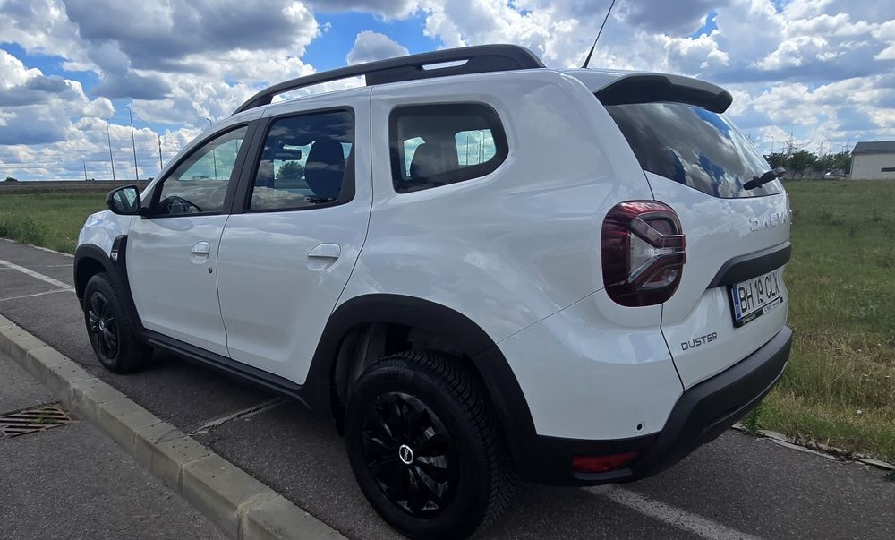 DACIA Duster 2023 — imagine 5