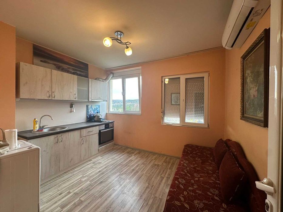 Продава се Двустаен апартамент в Стара Загора, Железник - център - 64 кв.м за 1249 €/кв.м - Снимка #2