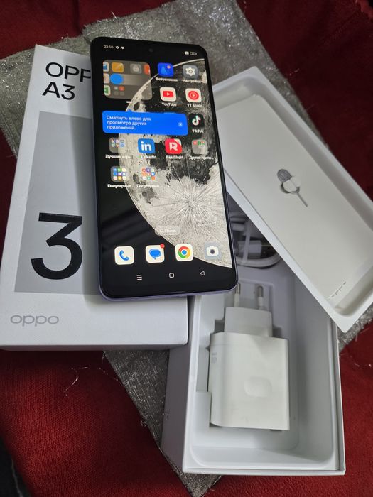 Oppo A3.   256gb